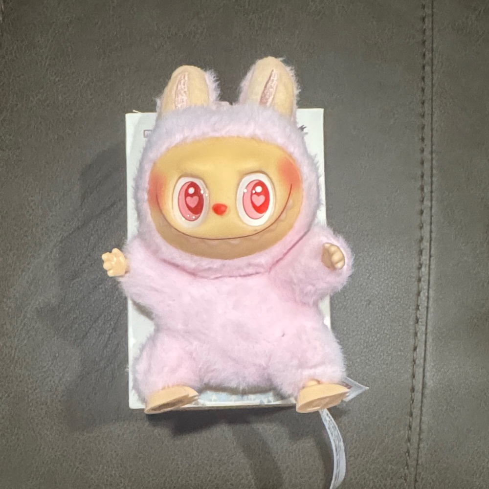 DADA labubu